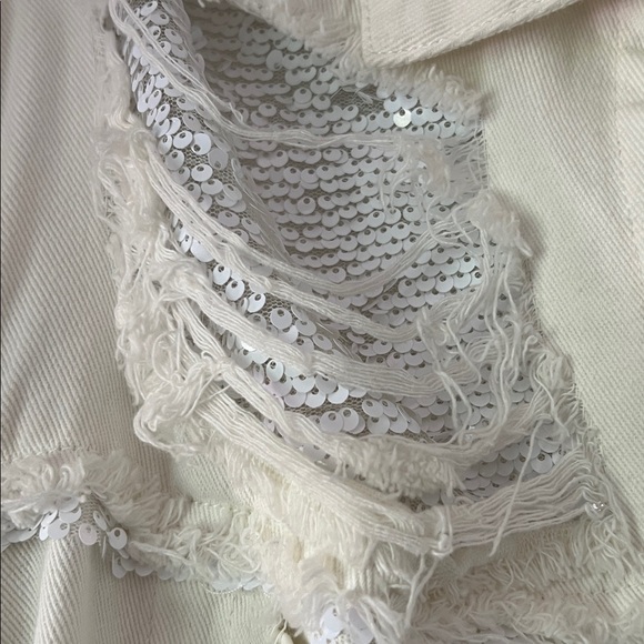 POL Oversized Love Sequins Jacket - Picture 10 of 11